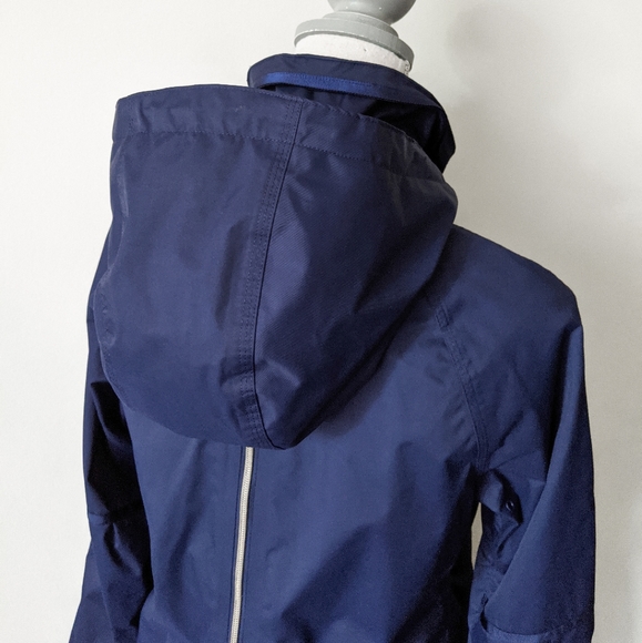 RARE Lululemon Fo Drizzle Rain Jacket Deep Navy - Picture 6 of 8